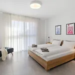 Διαμέρισμα Loctowers A3-3-1 By Interhome
