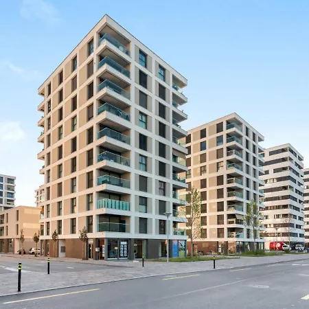 Loctowers A3-3-1 By Interhome לוקרנו