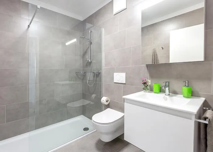 아파트 Loctowers A3-3-1 By Interhome